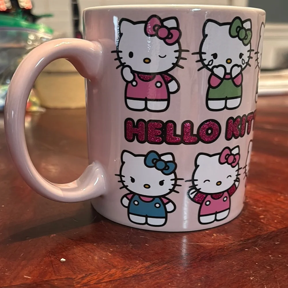 Hello Kitty Pink Character Mug with Glitter Accents 20oz NWOT - Picture 2 of 3